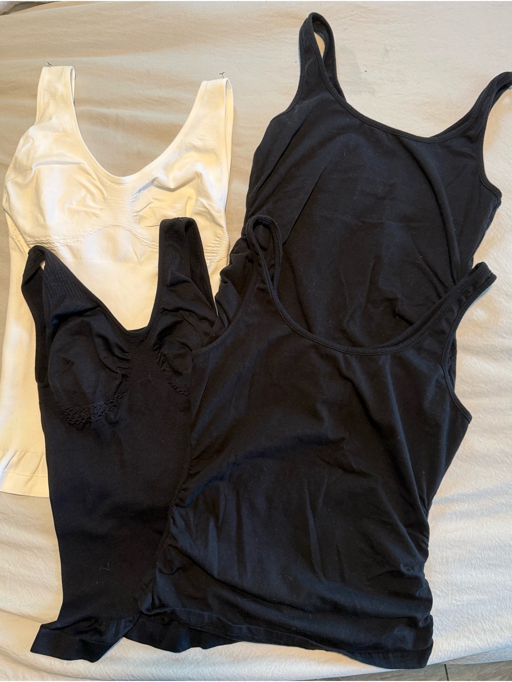 Set 4 tank tops